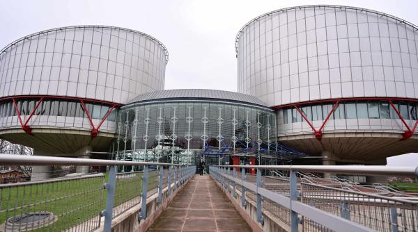 Decizie fără precedent a CEDO. Curtea refuză sa mai judece plângerile a 879 de victime ale regimului Putin