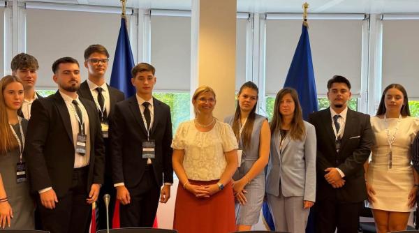 17 tineri din alexandria au incheiat cea de a treia mobilitate europeana din programul l o c a l eu study tour 2026