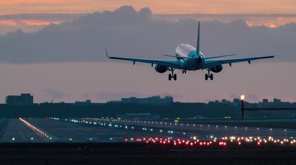 O companie aeriană low-cost va reduce mii de zboruri de iarnă și anunță a creștere majoră a tarifelor