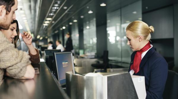 de ce fac companiile aeriene overbooking si ce drepturi ai daca ai bilet dar nu ai loc in avion