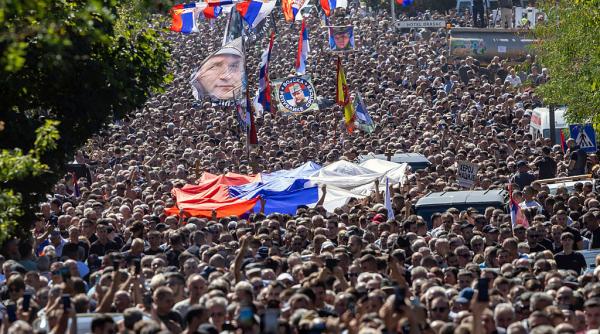 ue condamna funeraliile lui ratko mladic cu onoruri militare imaginile sunt socante contrazic valorile pentru drumul serbiei in ue