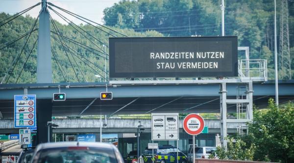 alerta de explozibil la granita germaniei cu elvetia trecerea granitei inchisa iar circulatia pe doua autostrazi oprita complet