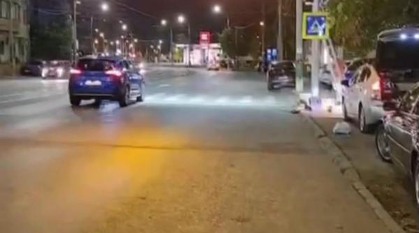 Cum funcţionează noua tehnologie inteligentă pentru trecerile de pietoni, testată în Bucureşti. "Trecerile clasice nu mai fac față"