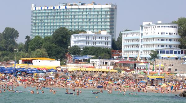 Au scăzut tarifele la cazare pe litoral: Prețuri și cu 34% mai mici în septembrie. Cât costă o noapte în Olimp, Eforie sau Mamaia