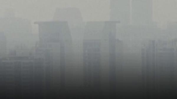 Aer irespirabil în Singapore din cauza fumului adus de incendiile din Indonezia