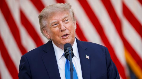 Trump insistă că promisiunea celor 5.000 de dolari fiecărui american are un cost "ușor de suportat": "Încasăm foarte mulți bani"