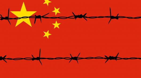 China a impus de marţi restricţii drastice pentru ieşirea din ţară a cetăţenilor săi. Cine nu mai poate pleca