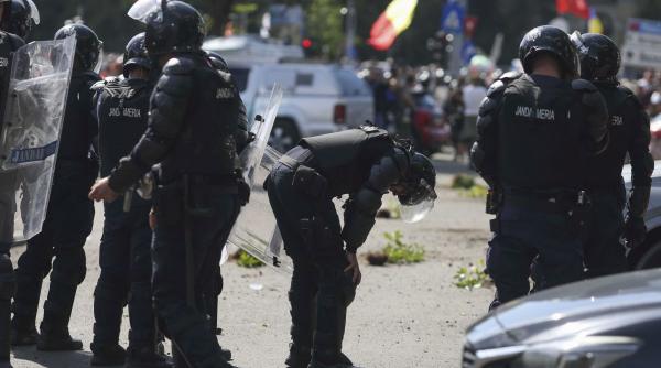 nicusor dan reactie dura dupa violentele din piata victoriei politicieni iresponsabili au incercat sa amplifice artificial tensiunea