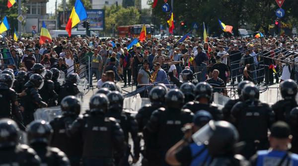 protest neautorizat al fermierilor in fata guvernului sunt filtre la intrarea in bucuresti autoritatile sunt in alerta
