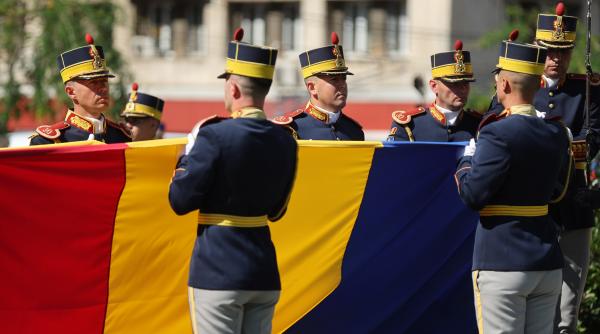 aur vrea dezbatere nationala pe proiectul care prevede amenzi pentru cei care refuza sa sarute tricolorul vrem sa il imbunatatim