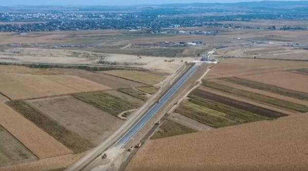 imagini de pe santierul autostrazii a7 tronsonul bacau pascani directorul cnair circulatia va fi deschisa pe cel putin inca 49 km