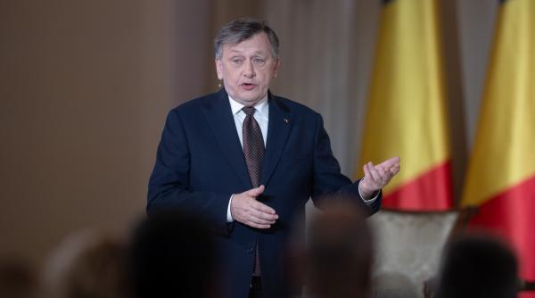 crin antonescu nicusor dan ar trebui sa l desemneze pe alexandru nazare si sa anunte ferm ca refuzul inseamna anticipate