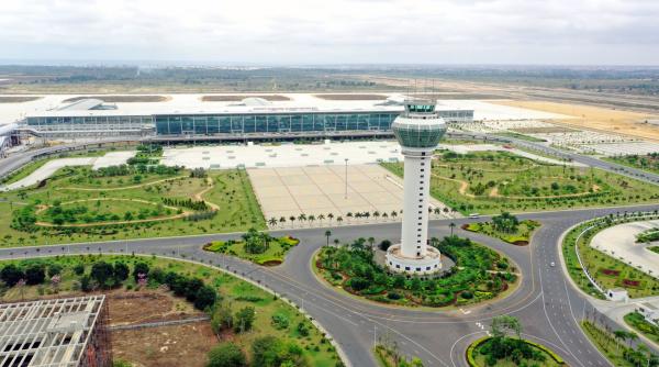 turkish airlines se retrage de pe 5 rute africane noul aeroport de 3 8 miliarde de din angola pierde tot mai multe curse
