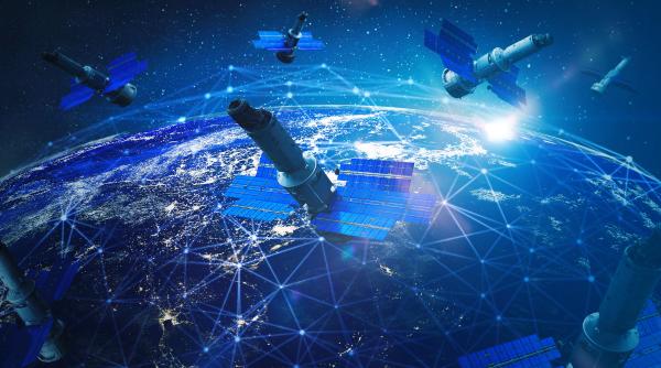 cursa spatiala se incinge in europa ce tara castiga la capitolul sateliti si cine baga cele mai multe miliarde