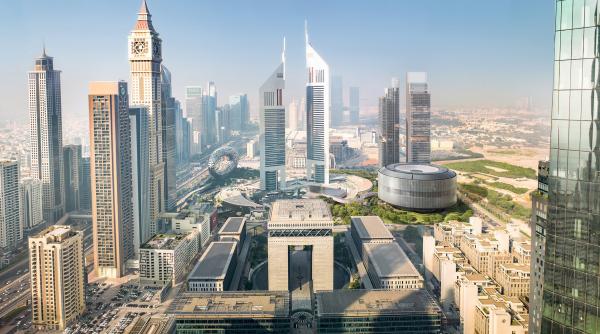 o noua cladire cu arhitectura atipica apare in dubai langa muzeul viitorului are forma de cerc un atrium urias si gradini suspendate
