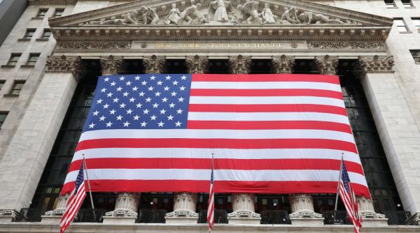 venezuela este aproape de un acord pentru mutarea rezervei de aur de 4 miliarde de dolari de la londra la new york