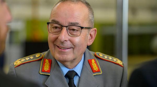 seful armatei germane carsten breuer a fost ales la conducerea comitetului militar al nato