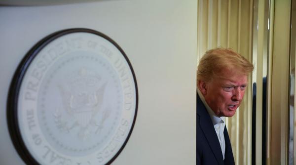 trump spune ca va crea o forta ai si cauta un tar care s o stapaneasca se pot inscrie doar persoane cu iq ridicat