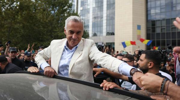 calin georgescu a fost adus cu duba la tribunalul bucuresti judecatorii decid daca il aresteaza preventiv