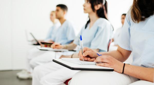 concursul national de admitere in rezidentiat va avea loc pe 15 noiembrie va fi un test grila cu 200 de intrebari