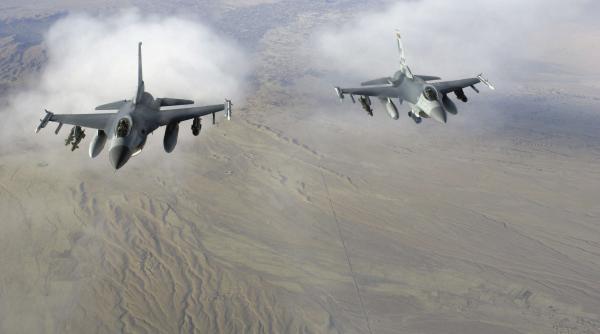 drona detectata in apropierea granitei cu romania doua aeronave f 16 au fost ridicate de la sol localnicii au primit mesaj ro alert