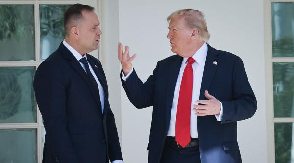 karol nawrocki anunta ca noua baza americana din polonia se va numi fort trump