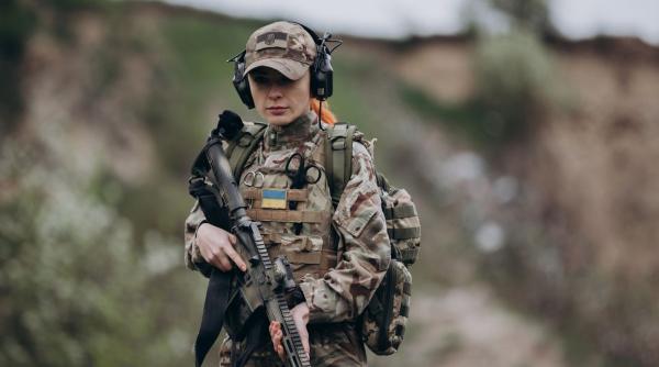57 000 de femei lupta in armata ucrainei in razboiul declansat de rusia numarul lor s a dublat de la inceputul invaziei