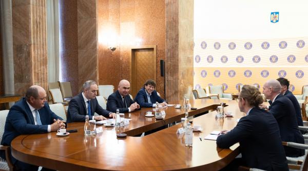 ce a discutat bolojan cu agentia de rating s p despre criza politica sunt optimist ca linia de reducere a deficitului va continua
