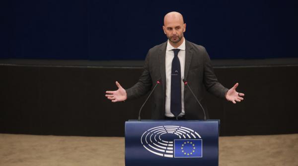 locotenentul lui meloni arata ca nu mai poti face cordon sanitar impotriva extremistilor daca le pen devine presedinta frantei