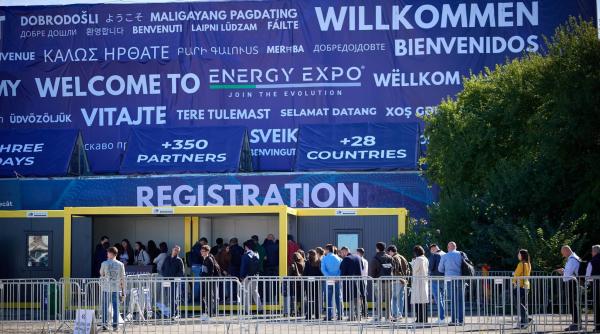 noutati pe piata fotovoltaica din romania un sistem all in one cu invertor si baterie a fost prezentat la energy expo 2026
