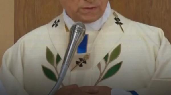 Papa Leon al XIV-lea, aclamat de sute de mii de oameni pe Champs-Élysées. Suveranul pontif oficiază o slujbă în Place de la Concorde
