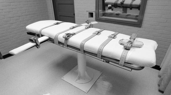 o femeie ar putea fi executata in tennessee pentru prima data dupa 200 de ani acum 31 de ani christa pike a comis o crima teribila