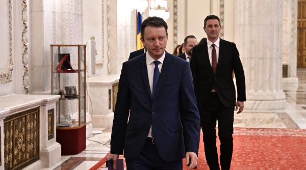 Zi-cheie pentru Guvernul Mureșan: PSD decide luni cum votează, încep audierile miniștrilor și se fac ultimele negocieri pentru voturi