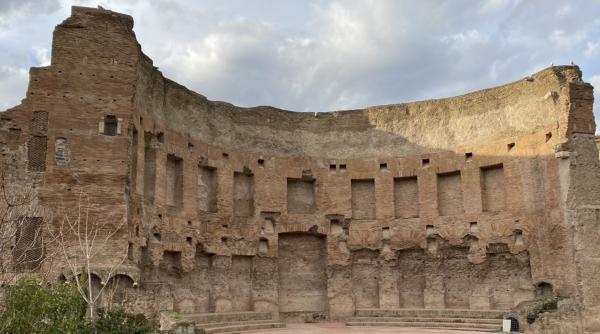 roma deschide publicului comorile ascunse sub baile lui traian cel mai mare mozaic mural si o fresca ce infatiseaza un oras misterios