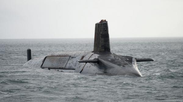 in timp ce romania a refuzat oferta lui macron finlanda e dispusa sa intre sub doua umbrele nucleare ale marii britanii si frantei