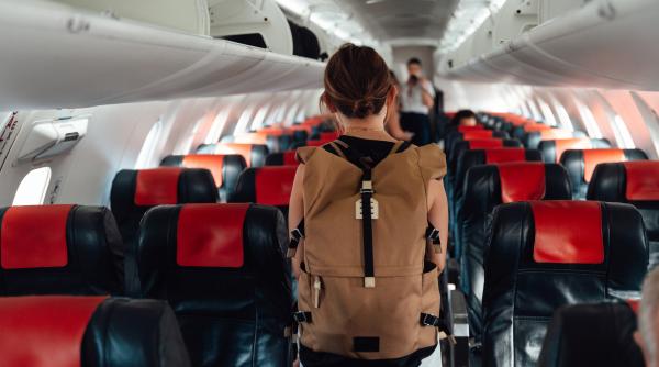 preturile mari la kerosen pun presiune pe companiile low cost biletele de avion s ar putea scumpi si mai mult din 2027
