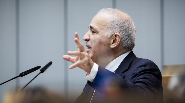putin ar fi ordonat asasinarea lui garry kasparov in sua marele campion a fost pus sub protectie speciala