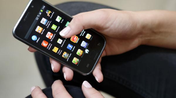 teapa prin care telefoane mobile second hand erau vandute ca telefoane noi in ue inclusiv in romania pagube de 300 de milioane euro