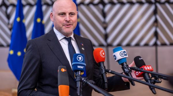 alegeri in letonia partidul premierului andris kulbergs favorit in sondaje tara e divizata de relatia tensionata cu rusia