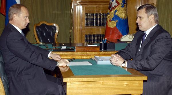 „A făcut o greșeală din care nu știe cum să mai iasă” Primul premier al lui Putin spune că acesta nu e „pregătit” să oprească războiul