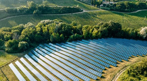 cum a economisit energia solara 37 4 miliarde de euro pentru ue de la inceputul razboiului din iran
