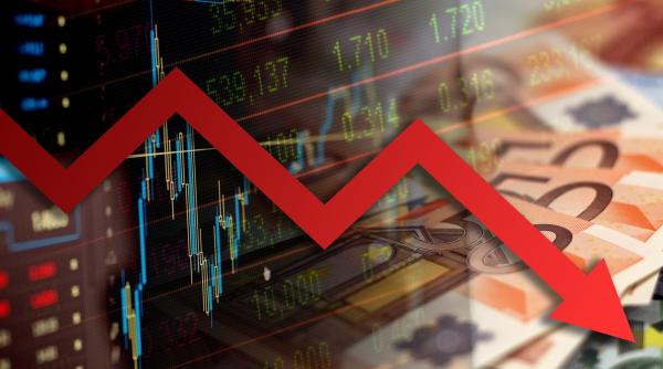 euro se prabuseste si atinge cel mai scazut nivel fata de dolar din ultimele 17 luni din cauza frantei nu stati in fata trenului