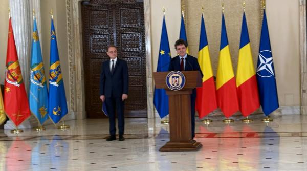 nicusor dan l a desemnat pe luca niculescu candidat pentru functia de prim ministru