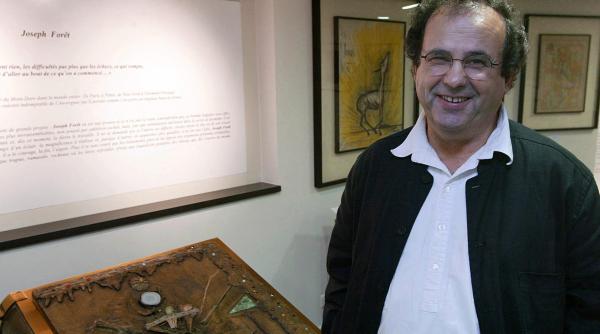 A fost furată „Apocalipsa”. O carte de 210 de kilograme cu copertă creată de Salvador Dali a dispărut dintr-un muzeu din Franța