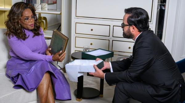 cadoul cu care mihai gadea a emotionat o pe oprah winfrey o carte de rugaciuni din 1761 din colectia lui personala