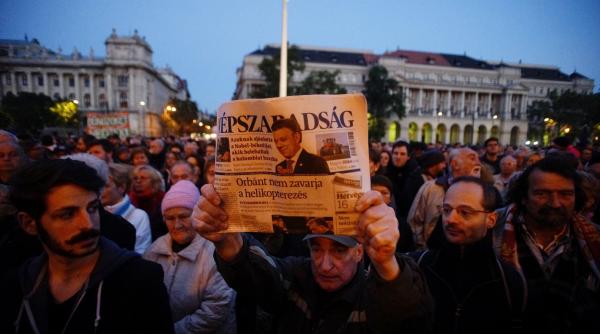 nepszabadsag cel mai popular ziar din ungaria inchis de viktor orban in urma cu 10 ani s a relansat la budapesta