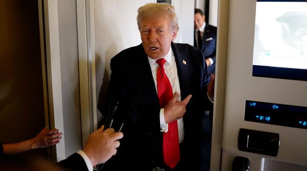 De ce Fox News nu mai transmite discursurile lui Donald Trump din campania pentru alegerile din noiembrie: "Un posibil calcul cinic"