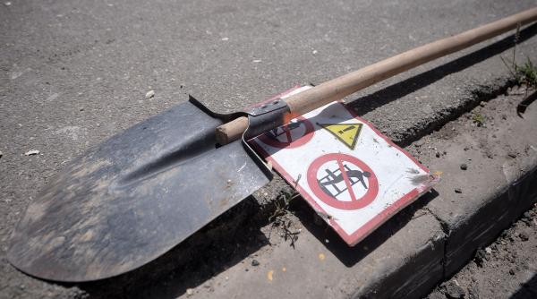 noi reguli la inchiderea de autostrazi cai ferate si piste de aeroport cum se vor decide restrictiile ministerul afla asta la tv