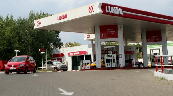 Răsturnare de situație în vânzarea activelor Lukoil: Nu le mai cumpără americanii de la Carlyle, deși rușii anunțaseră un acord