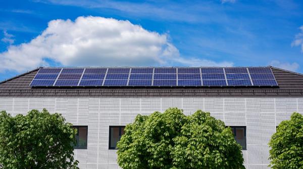 construiesti o casa de ce merita sa planifici sistemul fotovoltaic din faza de proiect